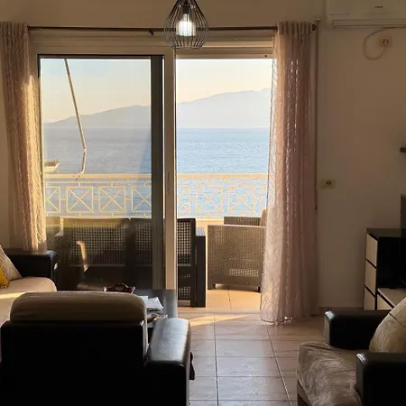 アパート Beachfront 2 Bedrooms