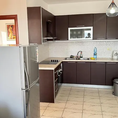 Beachfront 2 Bedrooms