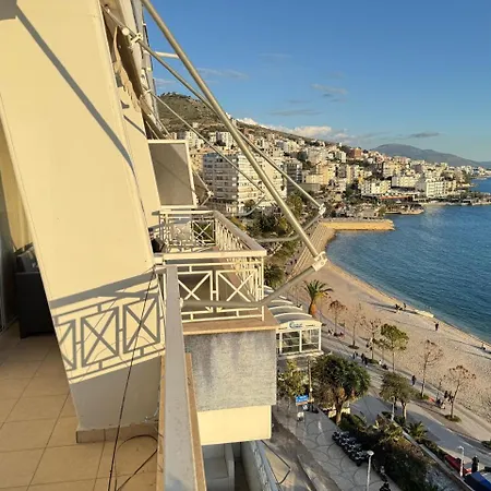 Beachfront 2 Bedrooms