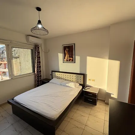 Apartment Beachfront 2 Bedrooms *