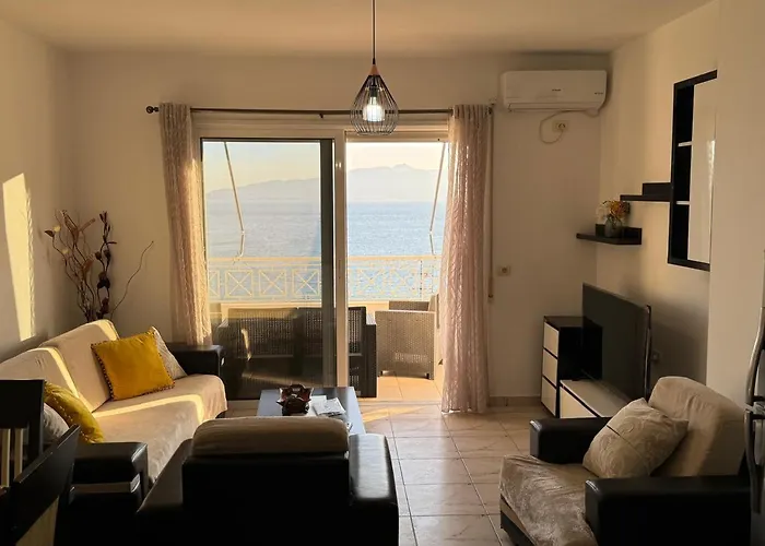 Beachfront 2 Bedrooms Apartament Saranda