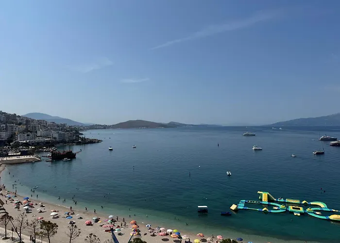 Beachfront 2 Bedrooms *